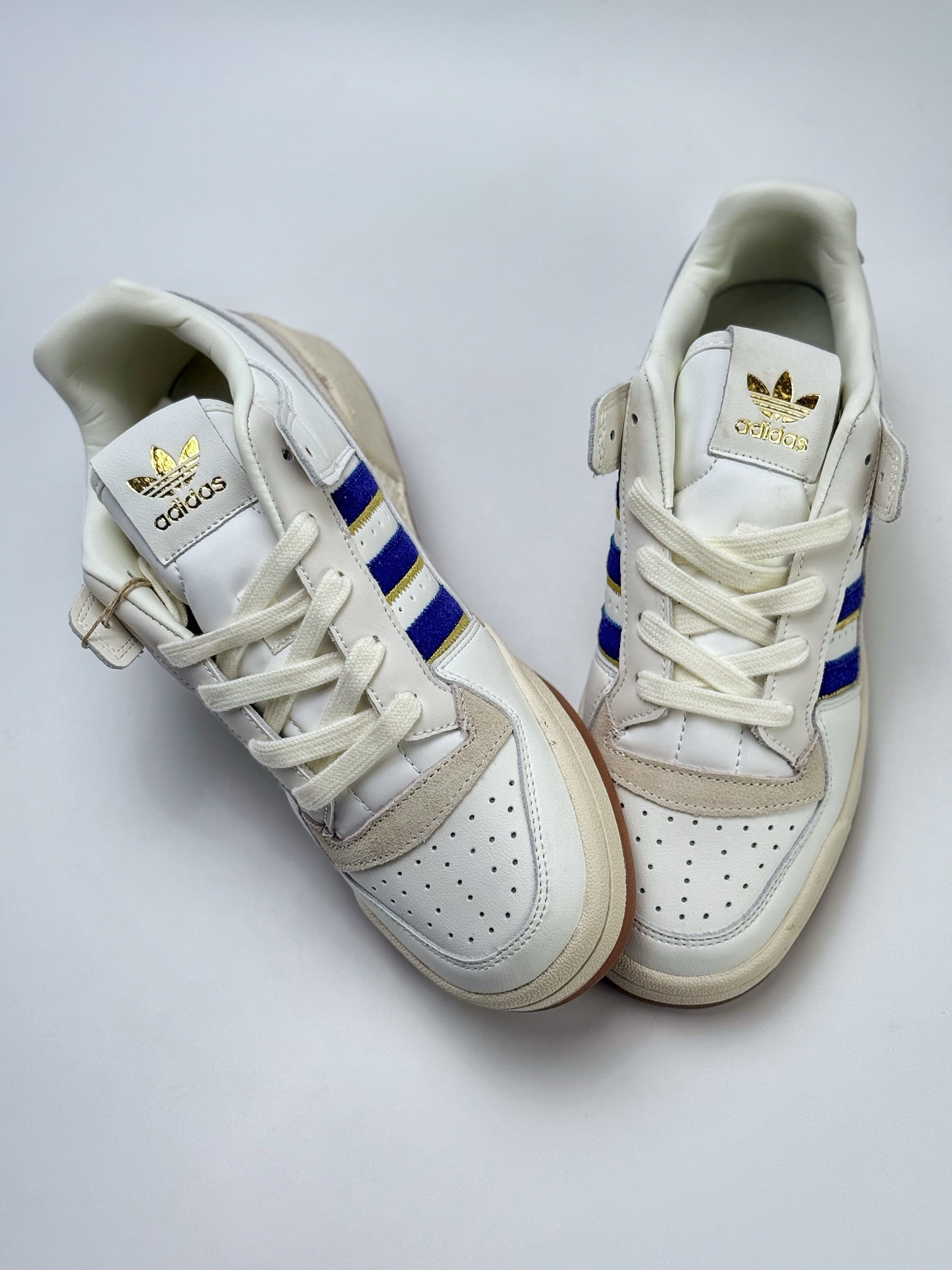 220 Adidas Forum Low CL 三叶草低邦 经典魔术贴复古板鞋 男女潮流头层皮休闲鞋 JH79406