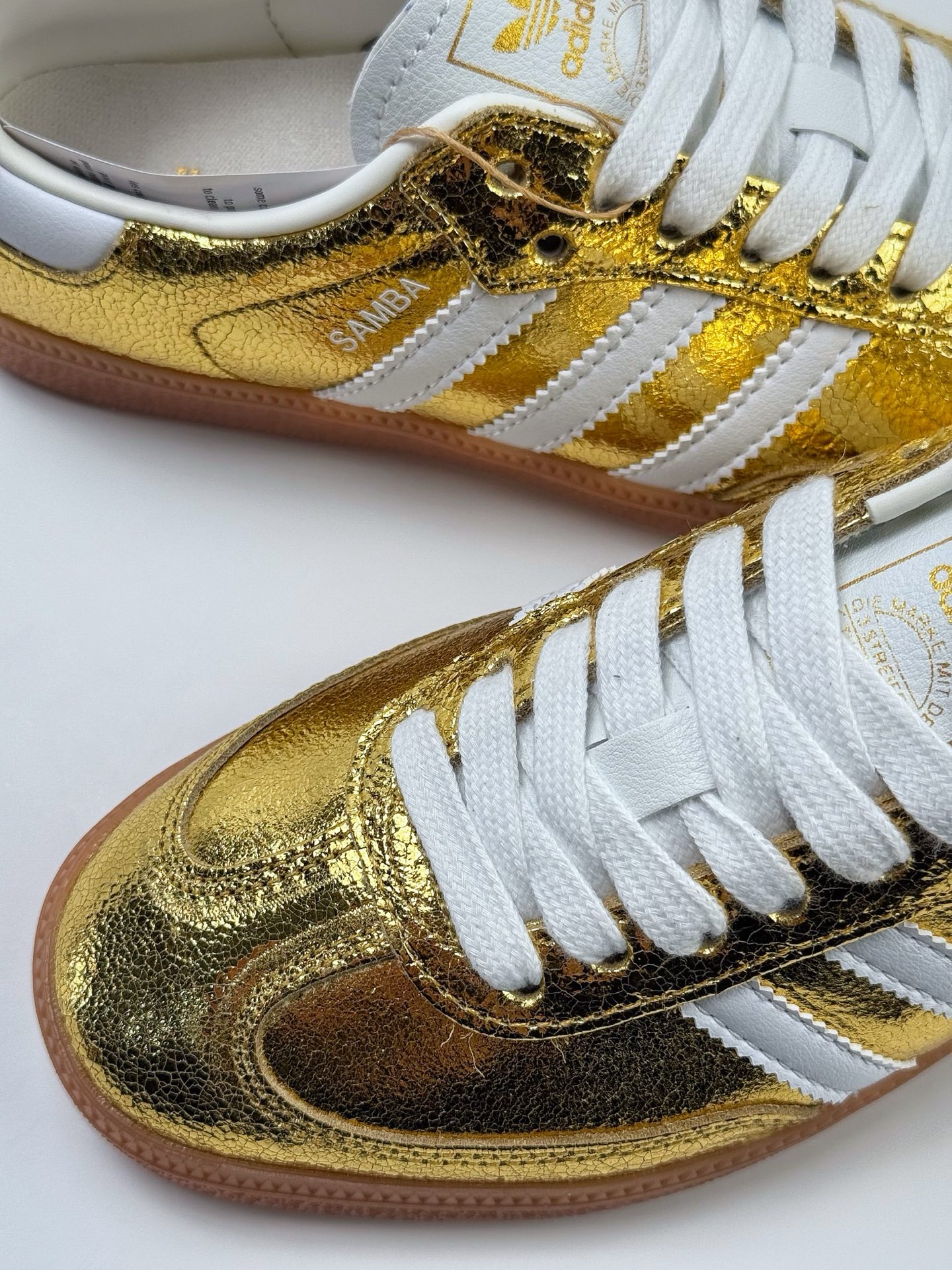 160 adidas originals Samba 金色 KI5719