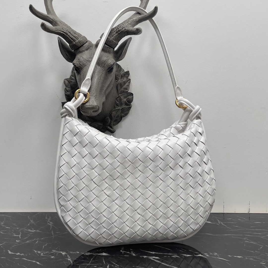 Bottega Veneta 不接受退换 仅限图片款图片色 Bottega Veneta Gemelli手袋 冬季秀场