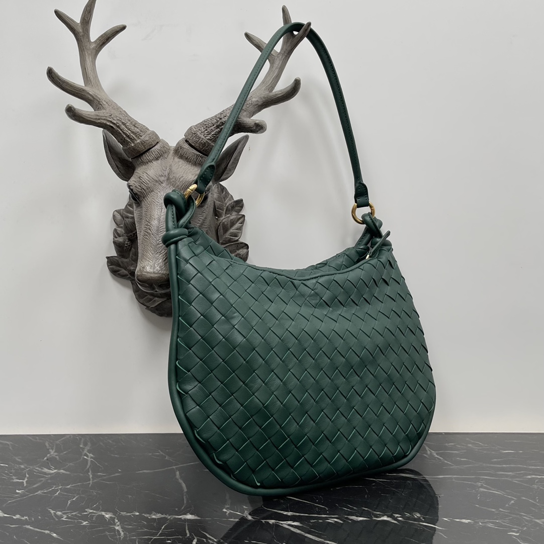 Bottega Veneta 不接受退换 仅限图片款图片色 Bottega Veneta Gemelli手袋 冬季秀场