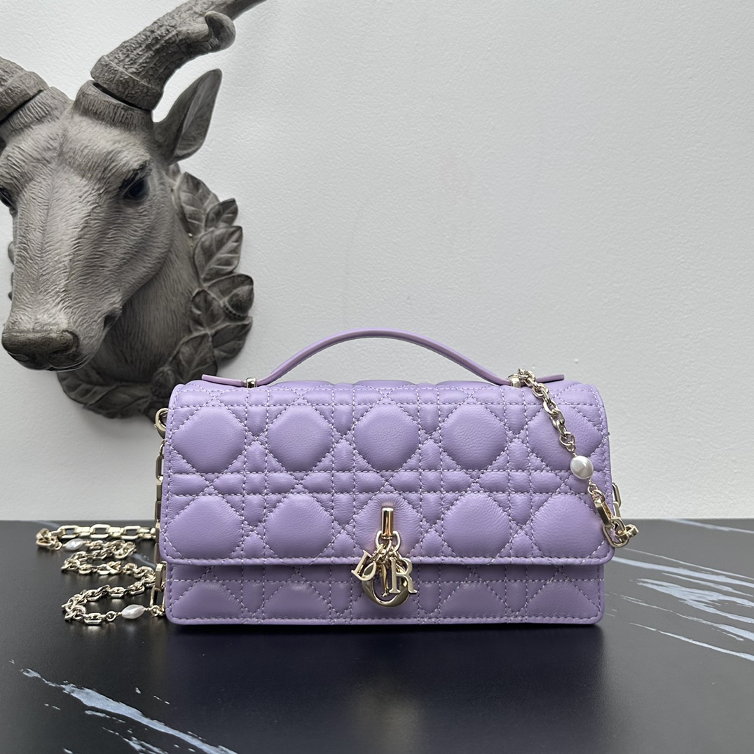 Dior Product _dvsqfdBQ4cxe5tX50fkrk4fy8G6xMLfE5ruy3Iw
