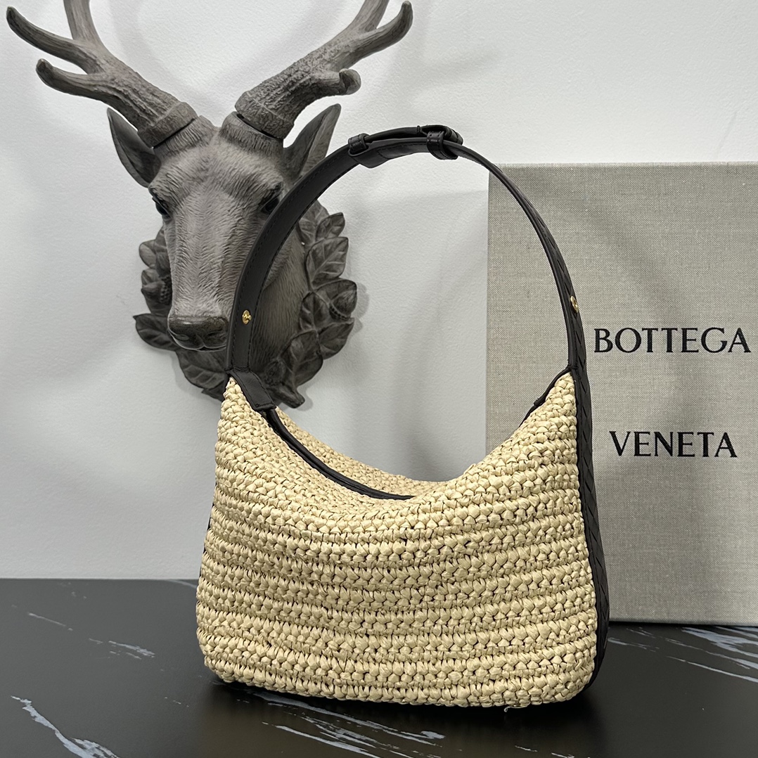 Bottega Veneta BV Walkace 草编饭盒包