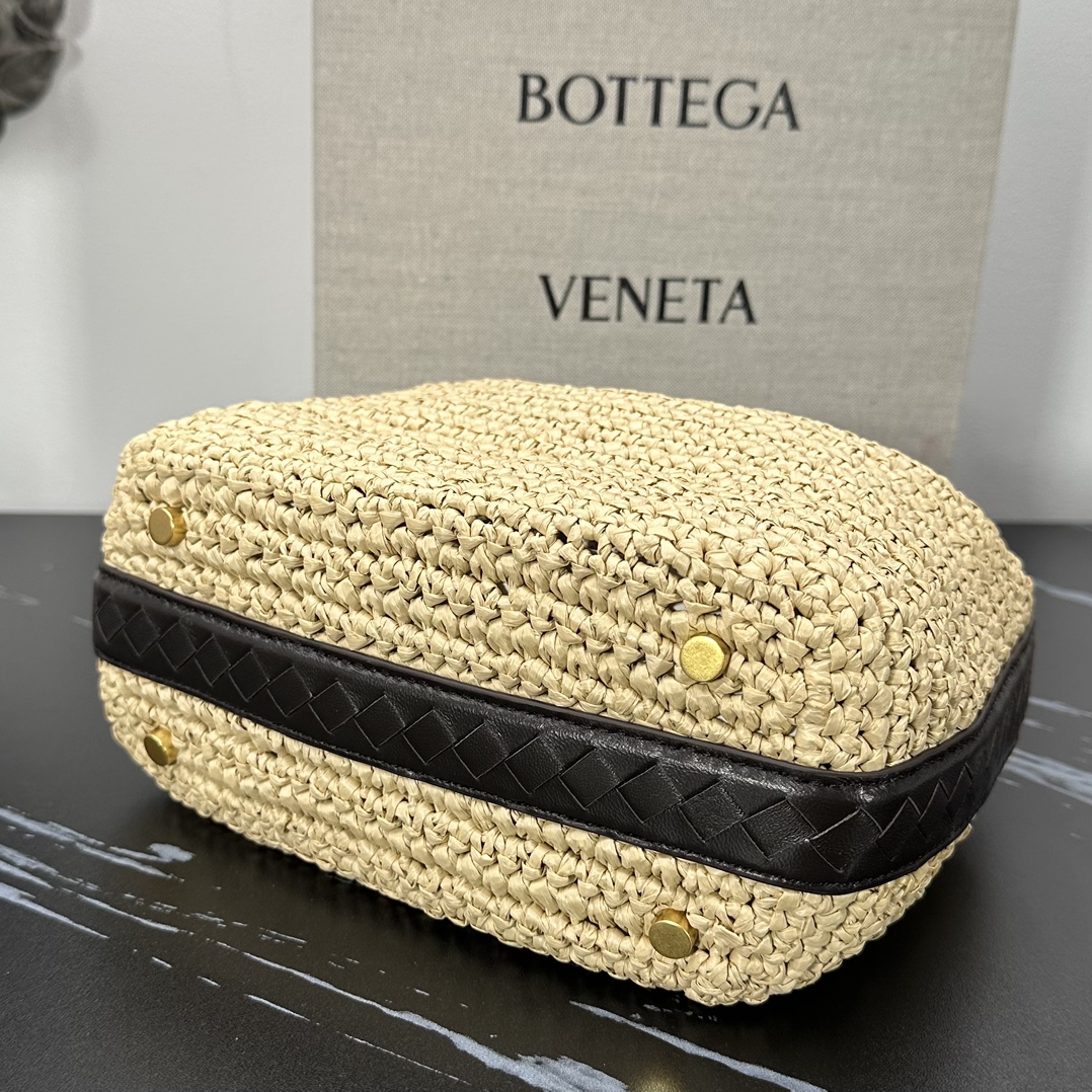 Bottega Veneta BV Walkace 草编饭盒包