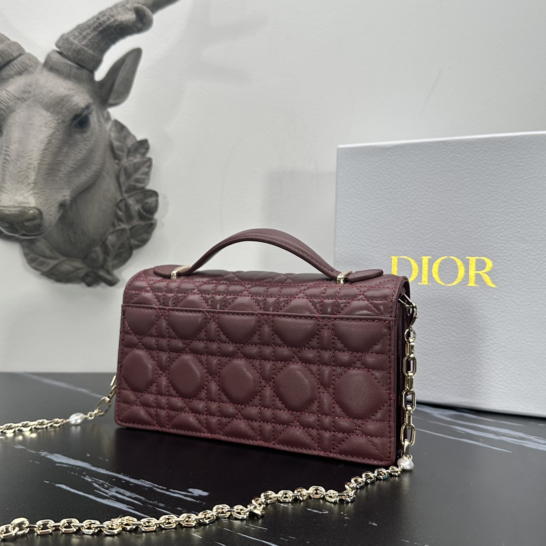 Dior lady handle chain/clutch bag