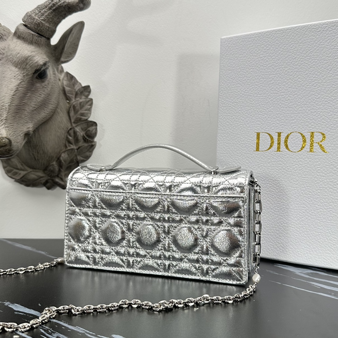 Dior lady handle chain/clutch bag
