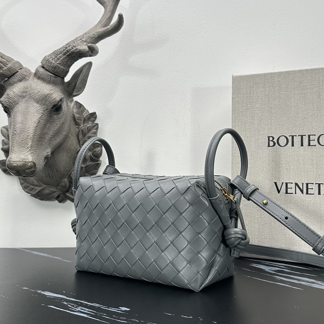 Bottega Veneta 双十一 价
