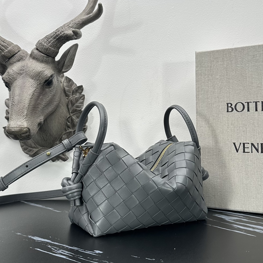 Bottega Veneta 双十一 价