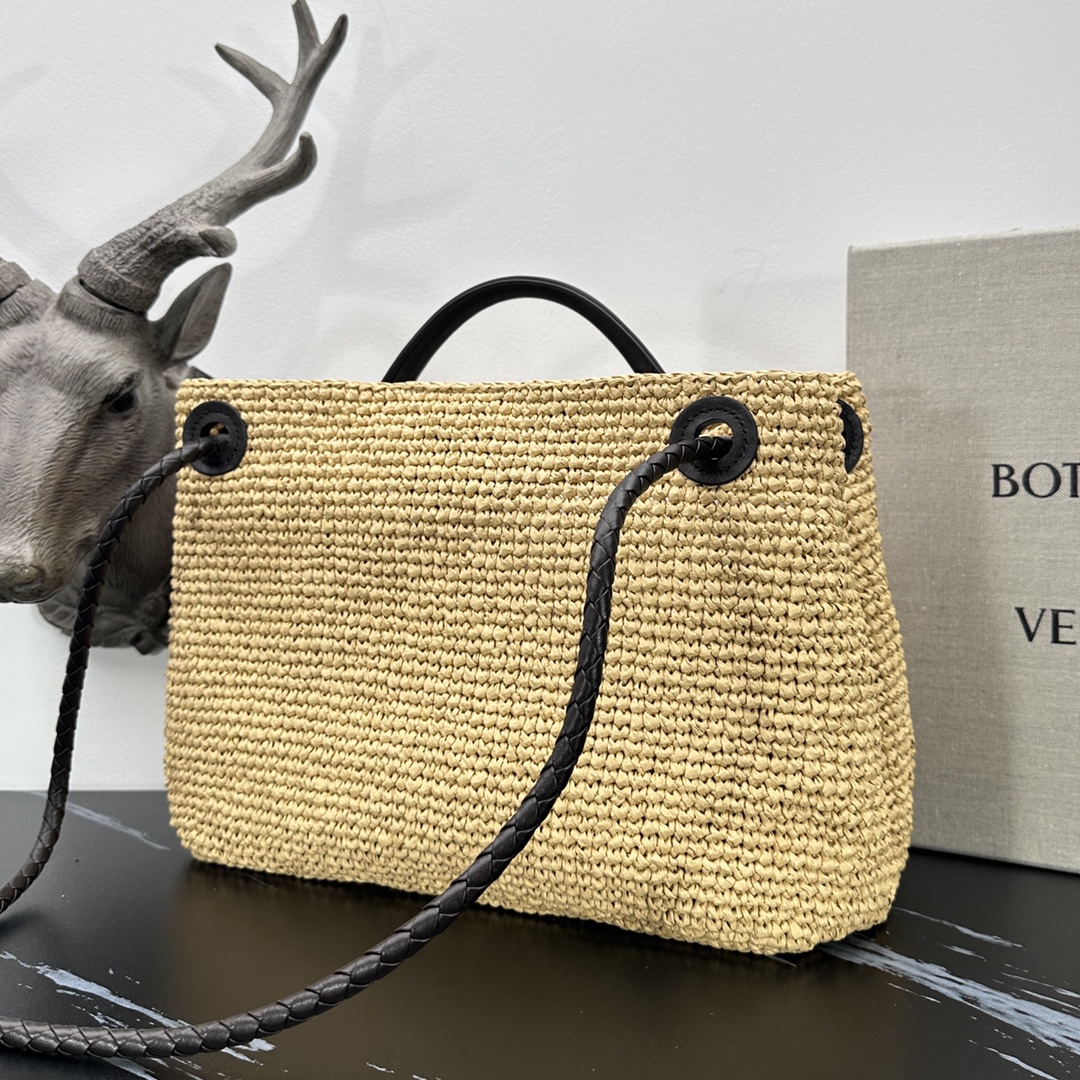 Bottega Veneta bv andiamo 拉菲草