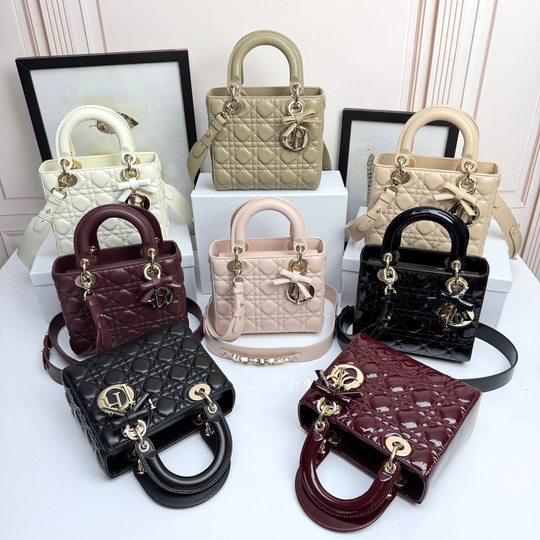 𝐃𝐢𝐨𝐫 𝐋𝐚𝐝𝐲 nueva imagen de combinación de cuadrícula de arco 4