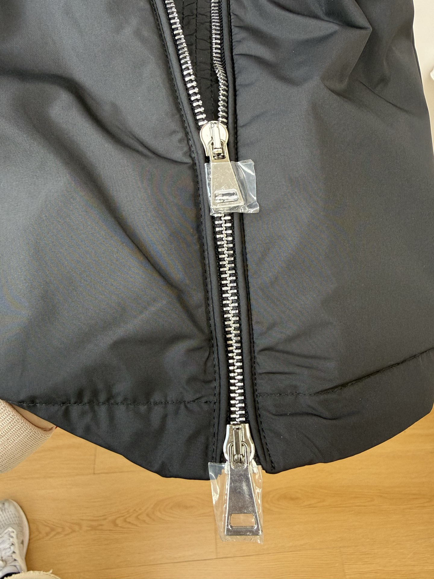 몽클레어 여성 자켓 143136 Moncler Jacket 상세 이미지 4