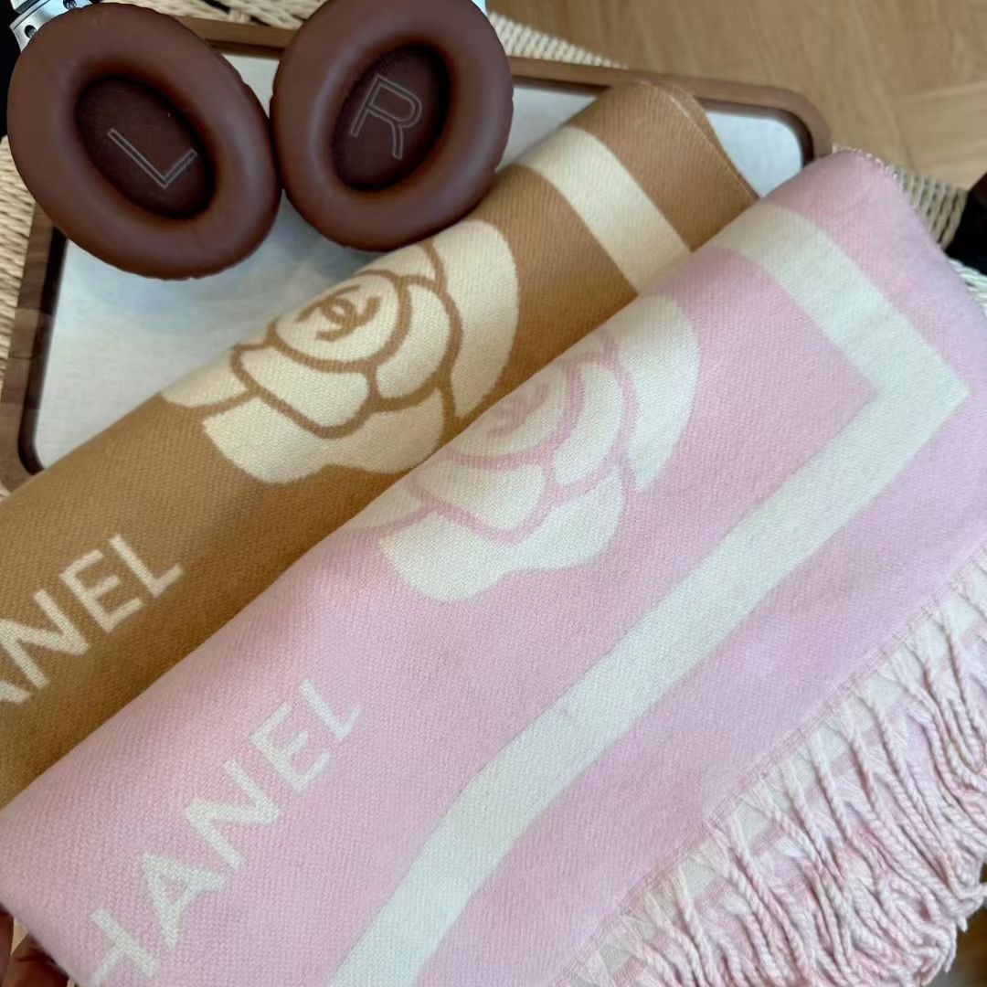 130💰CHANEL 小香上新，羊绒围巾4️⃣色
