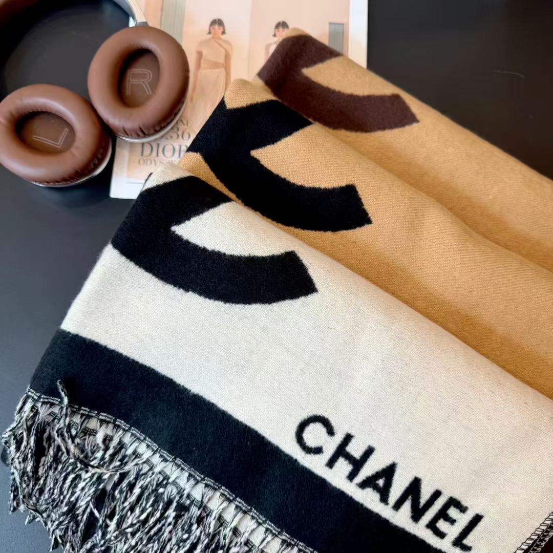 130💰CHANEL 小香上新，羊绒围巾4️⃣色
