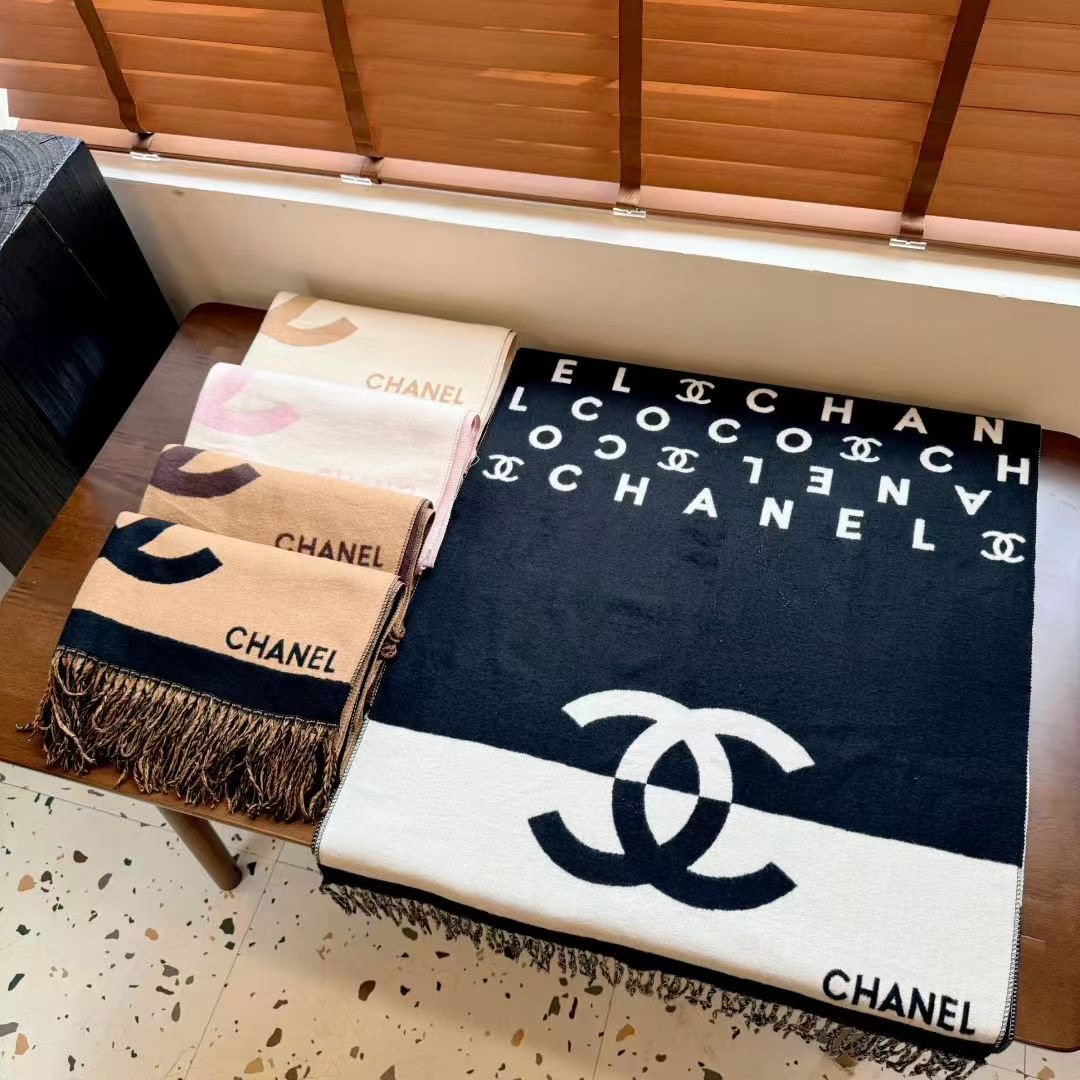 130💰CHANEL 小香上新，羊绒围巾4️⃣色
