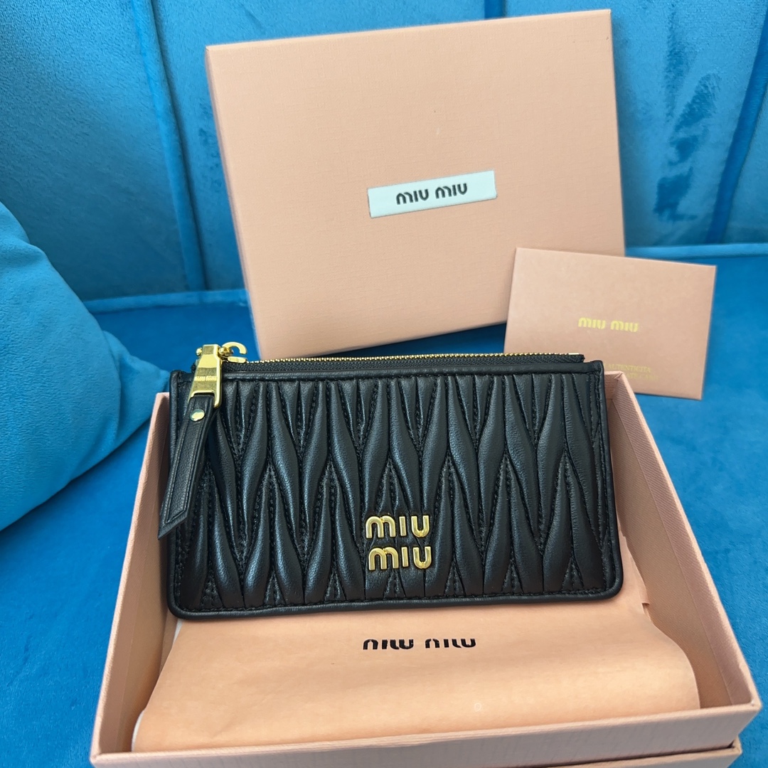 MiuMiu Wallet Card pack Lambskin Sheepskin