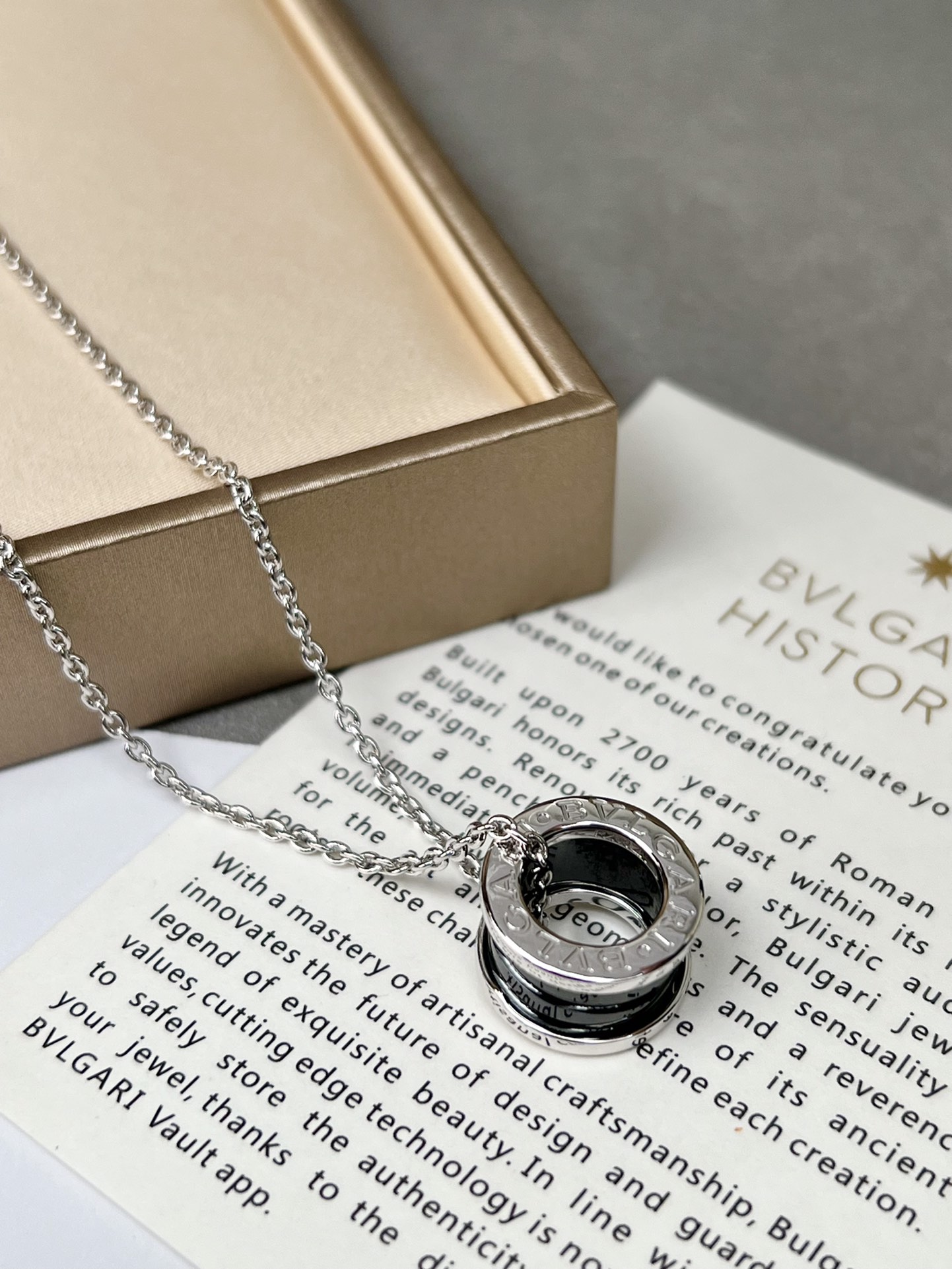Bvlgari Save the Children Pendant Necklace - Comprehensive 4