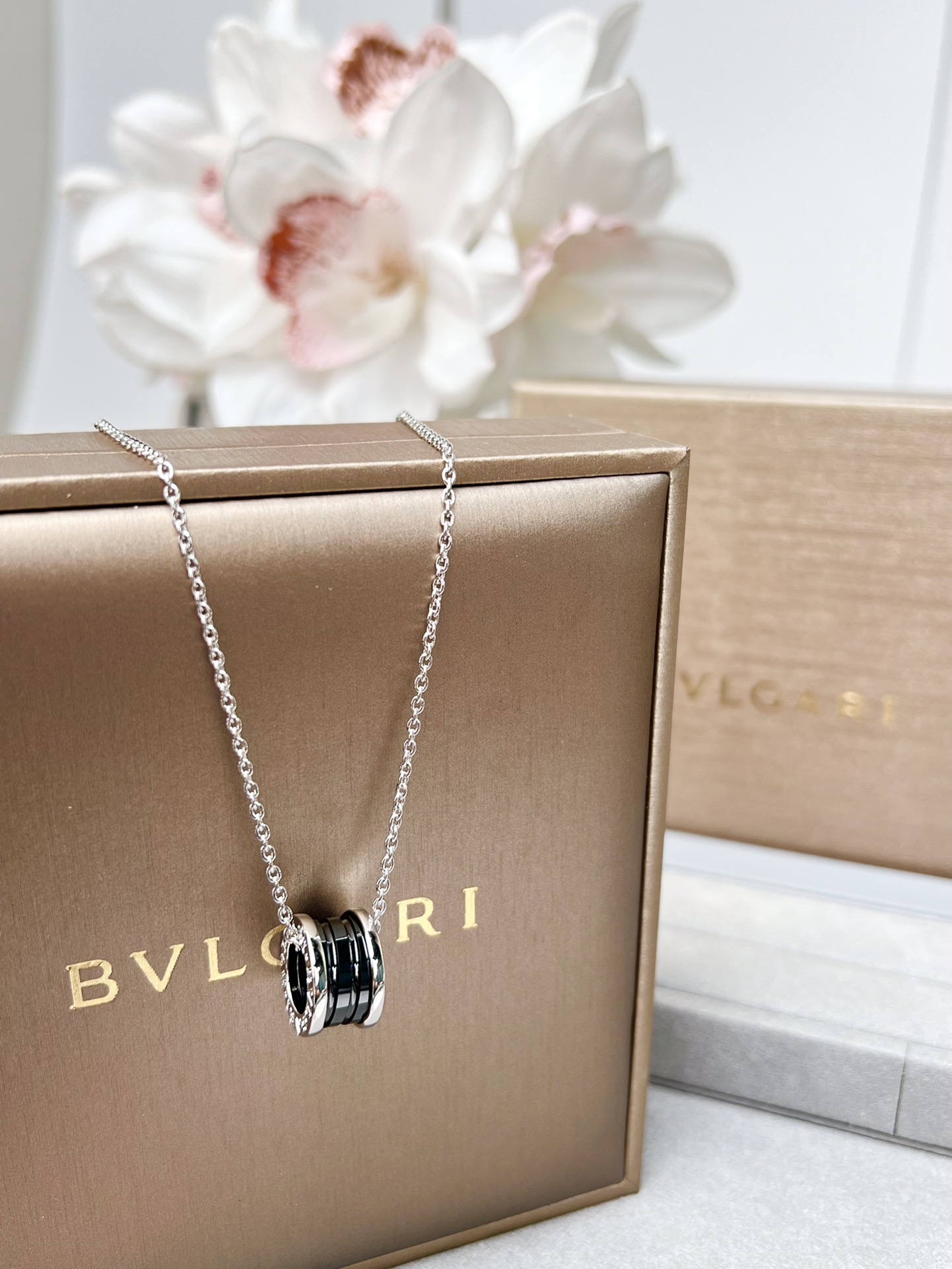 Bvlgari Save the Children Pendant Necklace - Comprehensive 2