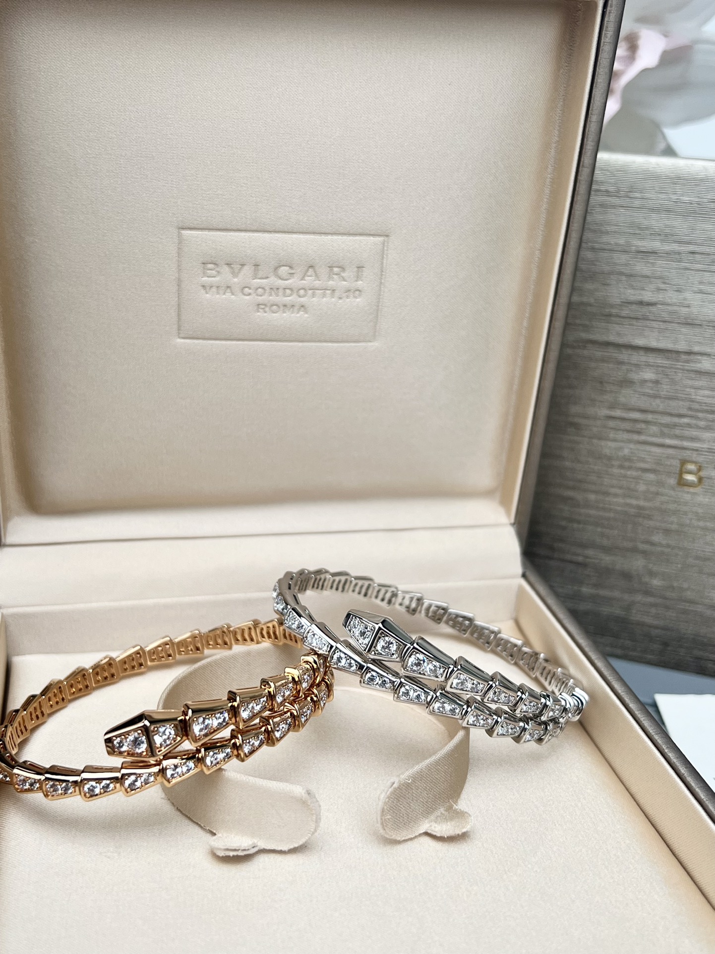 BVLGARI 宝格丽 手镯 经典 -顶级品质