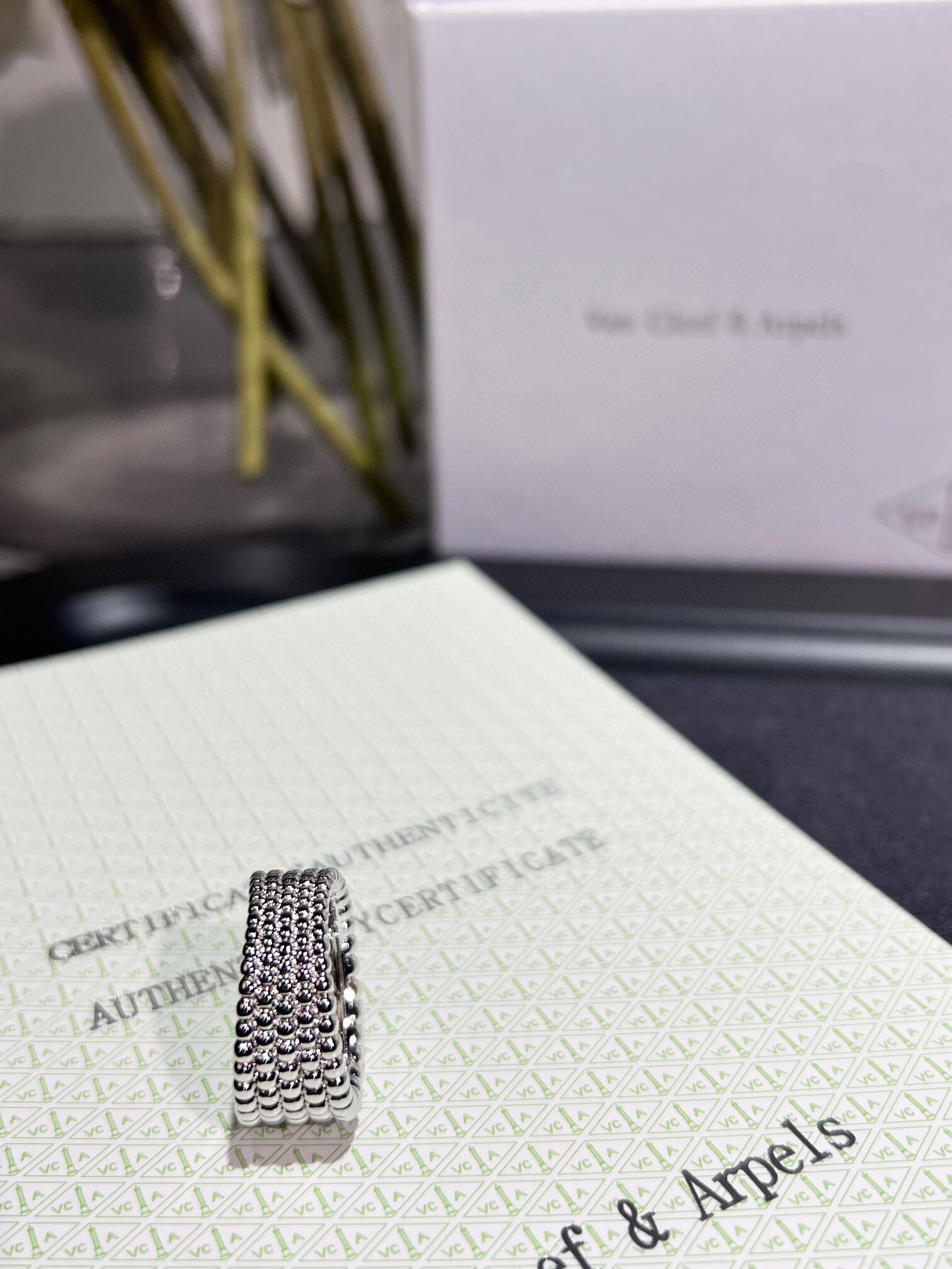 “Querlee Series Rings: Wholesale Price 460, Five Rows of Gold Bells and Diamonds” - 图片 6