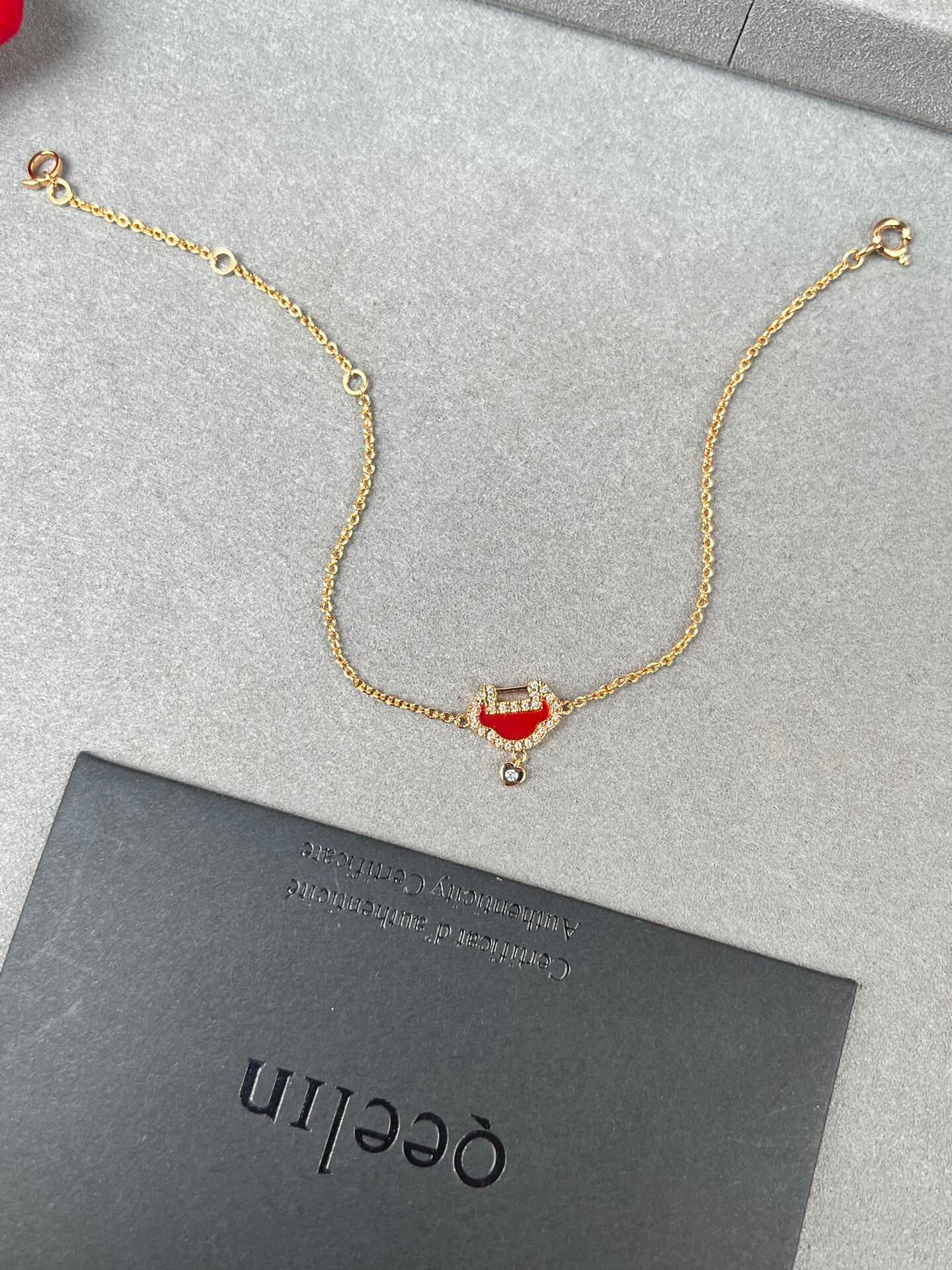 “Qeelin Quillin Safe Lock: Handcuff & Jewellery from Yu Yi Series – Symbolic Peace and Protection Adornments” - 图片 4