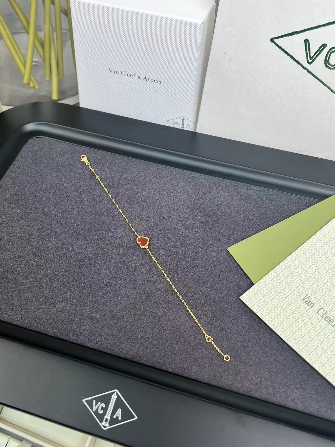 Van Cleef Arpels Браслет AU750