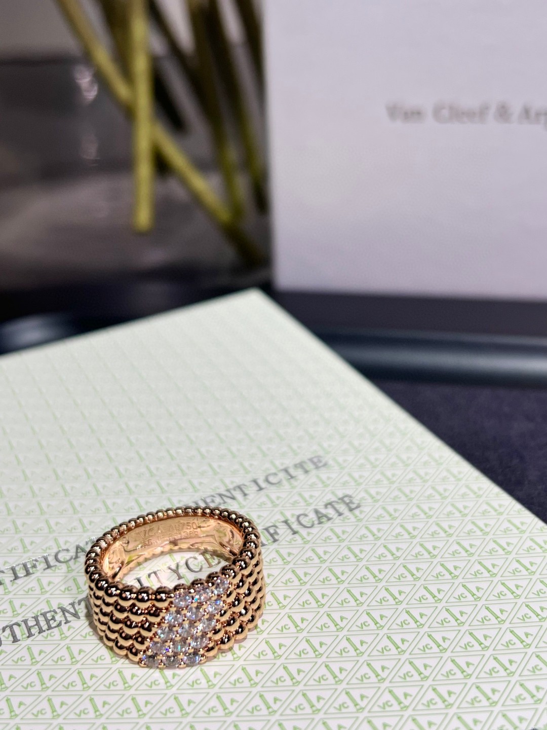 Luxury Querlee Jewelry: Wholesale Price for Stunning Rings with Gold and Diamonds - 图片 3