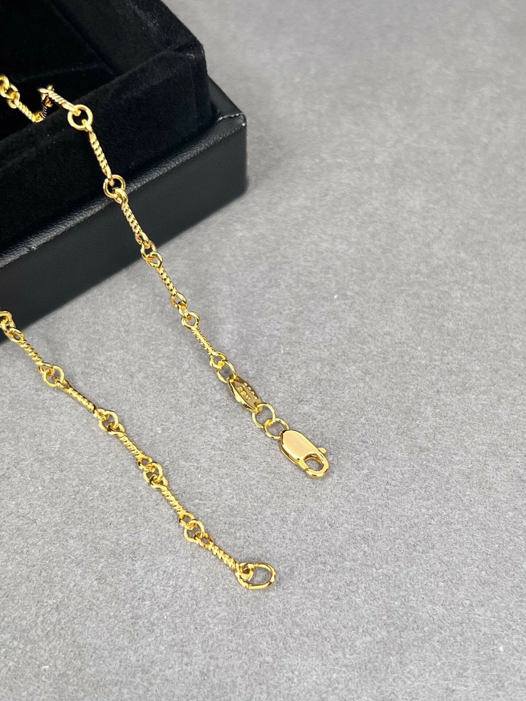 Pchrome hearts 22k镀金红钻双十字架项链，22k镀金红钻双十字架项链