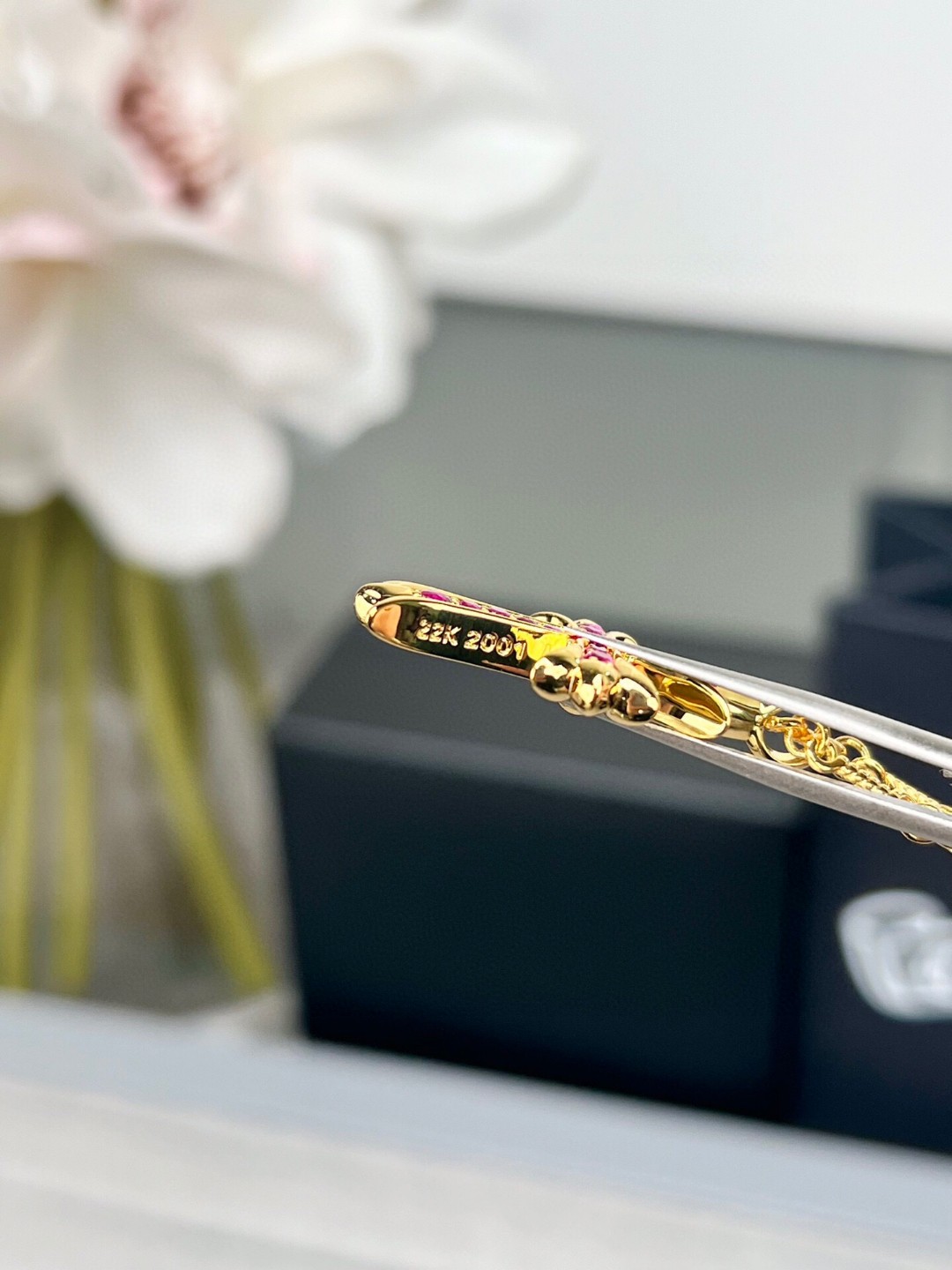 Pchrome hearts 22k镀金红钻双十字架项链，22k镀金红钻双十字架项链