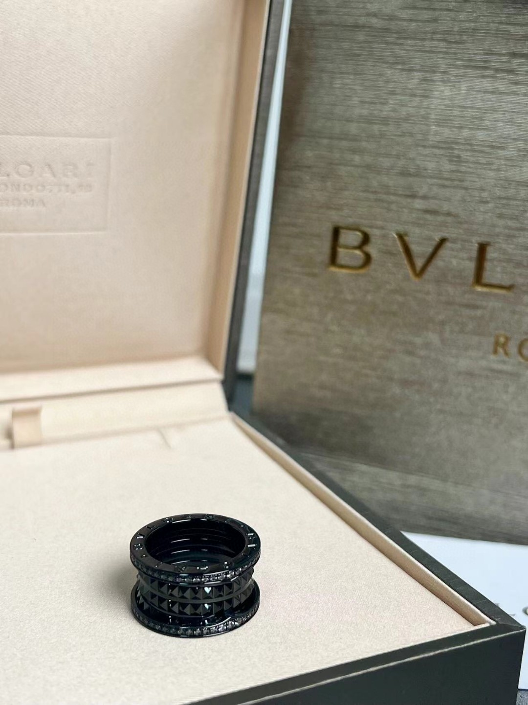 Bvlgari Кольцо 190