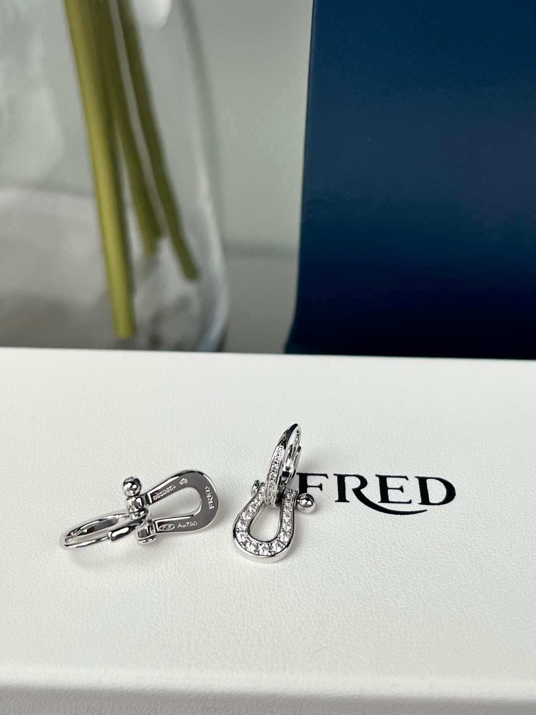 Fred Fre* 马蹄满钻耳环 Force10系列 璀璨美钻配灵动马蹄 干练又婉约