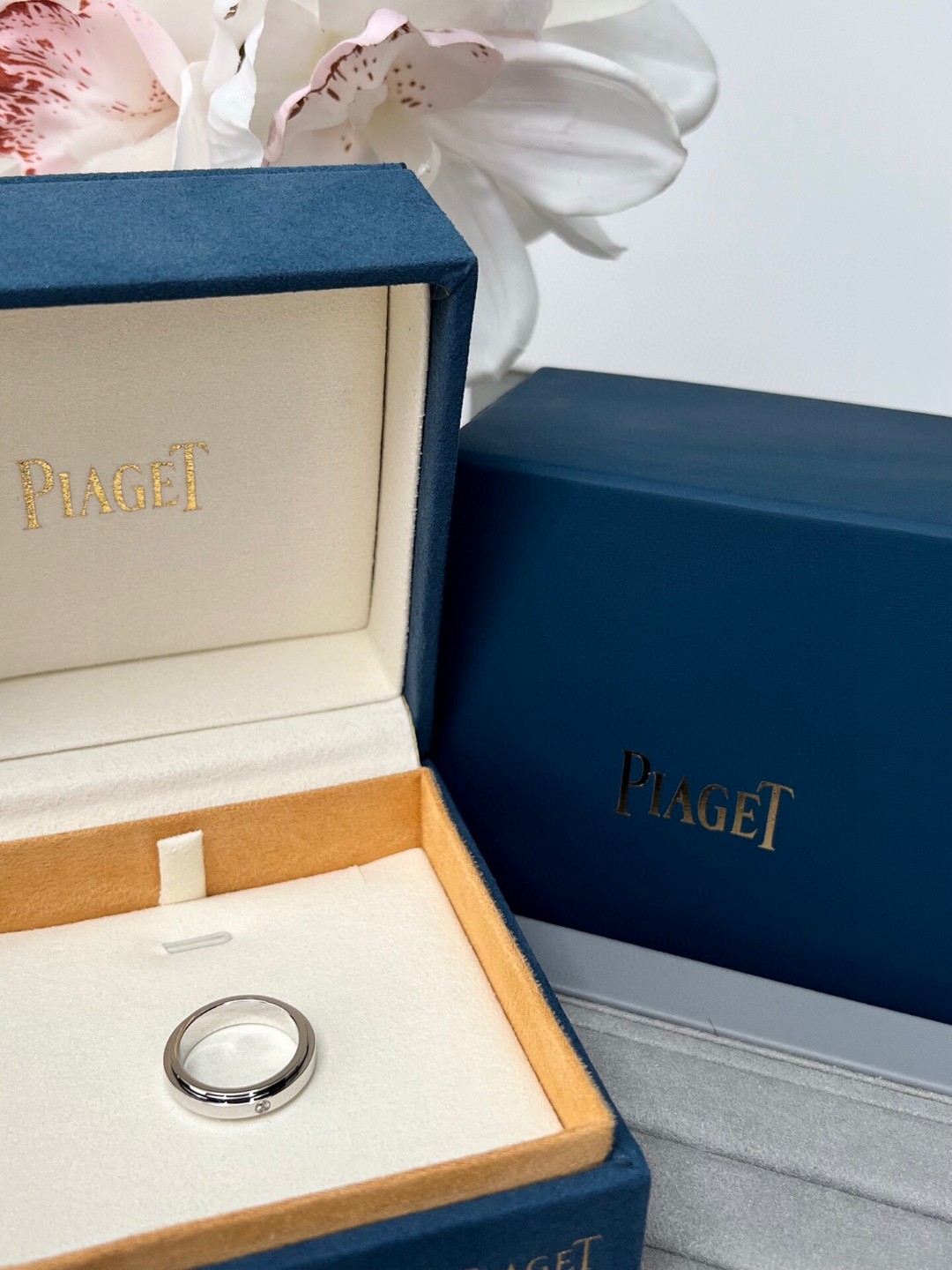 Precision CNC Sculpted Diamond Ring with Z-Tip for Rich Clients - 图片 5
