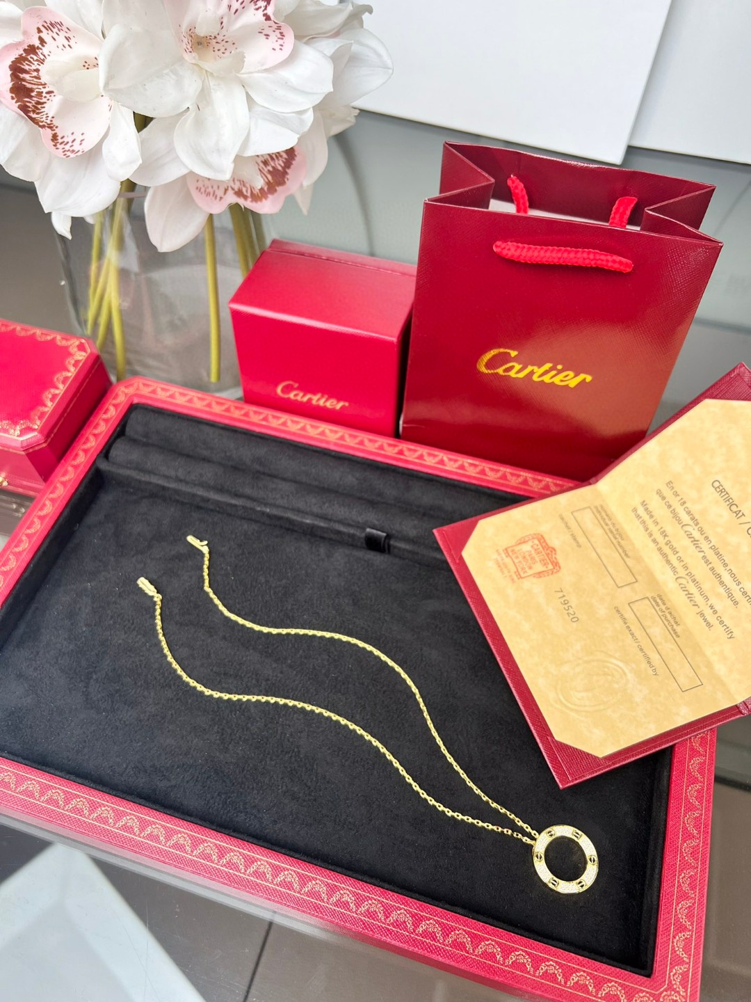 Колье камни бриллиант белый