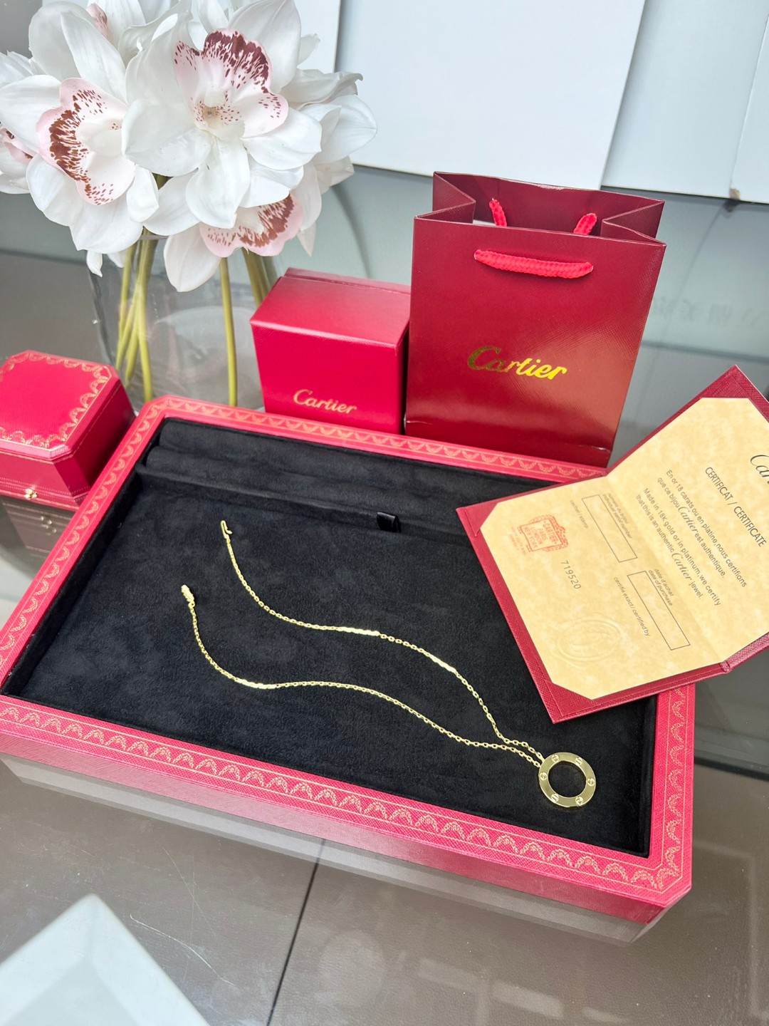 Колье камни бриллиант