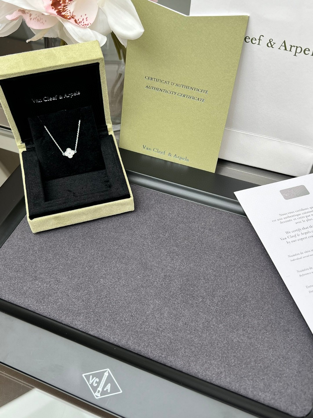 Браслет камни бриллиант