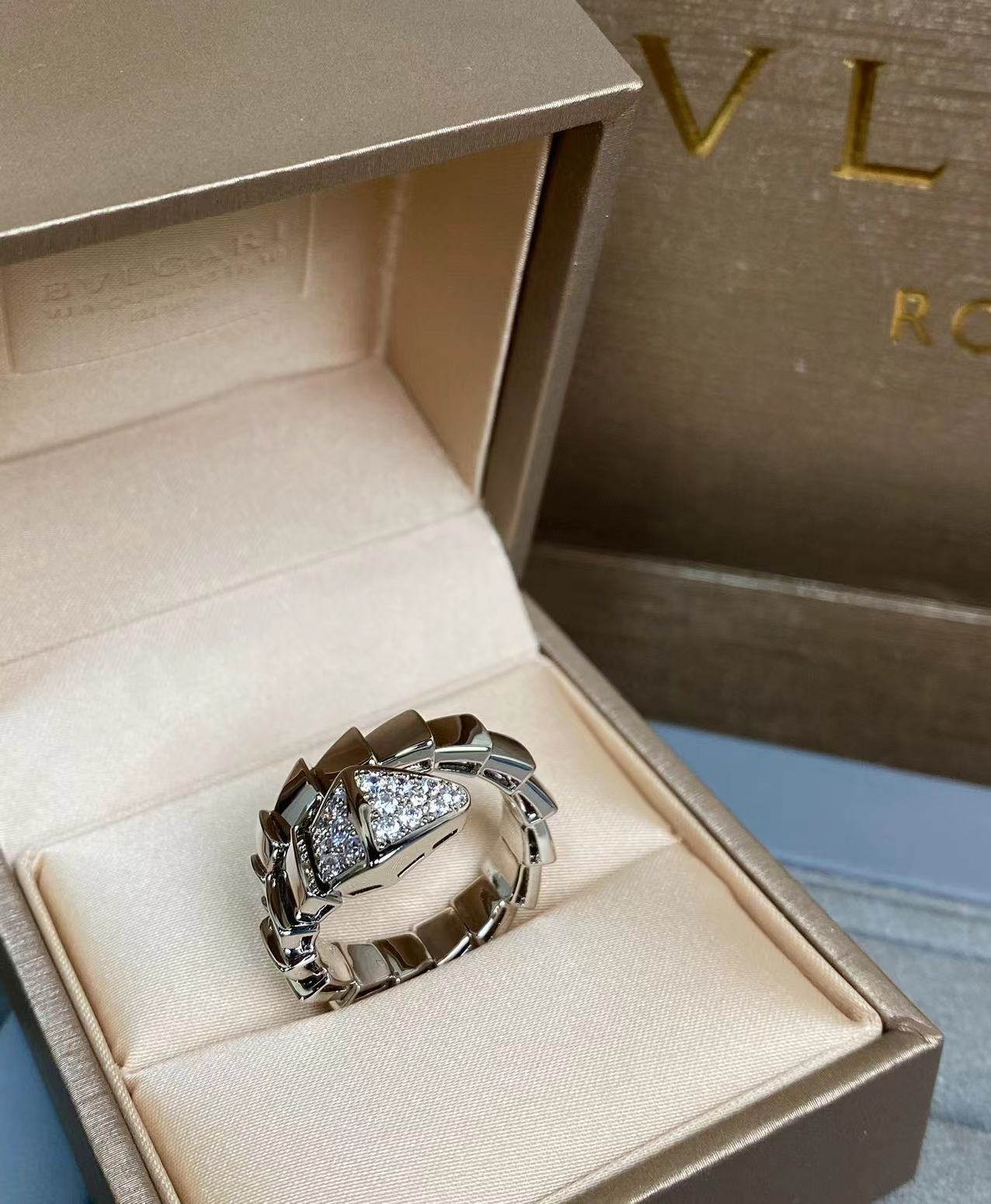 Serzenti Wide Jewelry Collection: Beauty and Harmony in Life-inspired Art - 图片 6