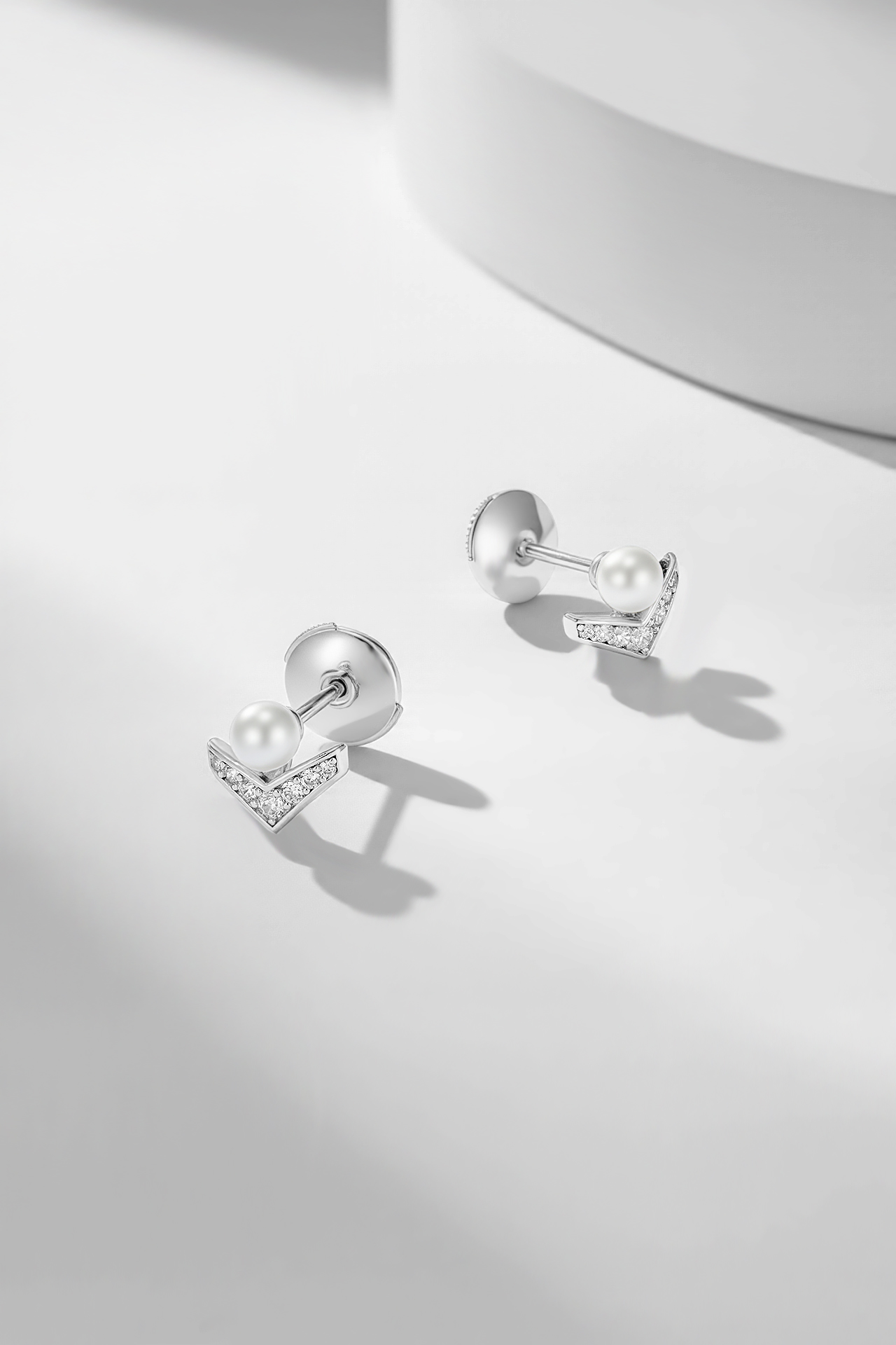 Luxurious Queen José ¥hine Josephine Series: Pearls, Diamonds, and Beryllium Embellishment - 图片 3