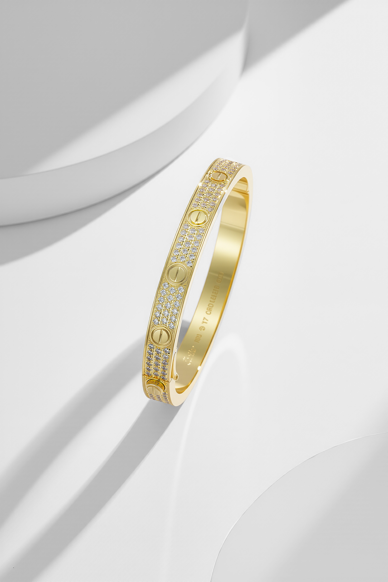 Unique Design Gold Bracelet: ¥1760 (CNC)