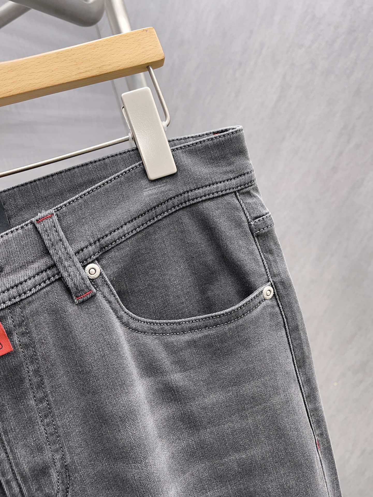 Kiton’s Winter Jeans: Trade-Grade, Sophisticated Production, Classic Style, Original Cotton, Cowboy Cloth. - 图片 6