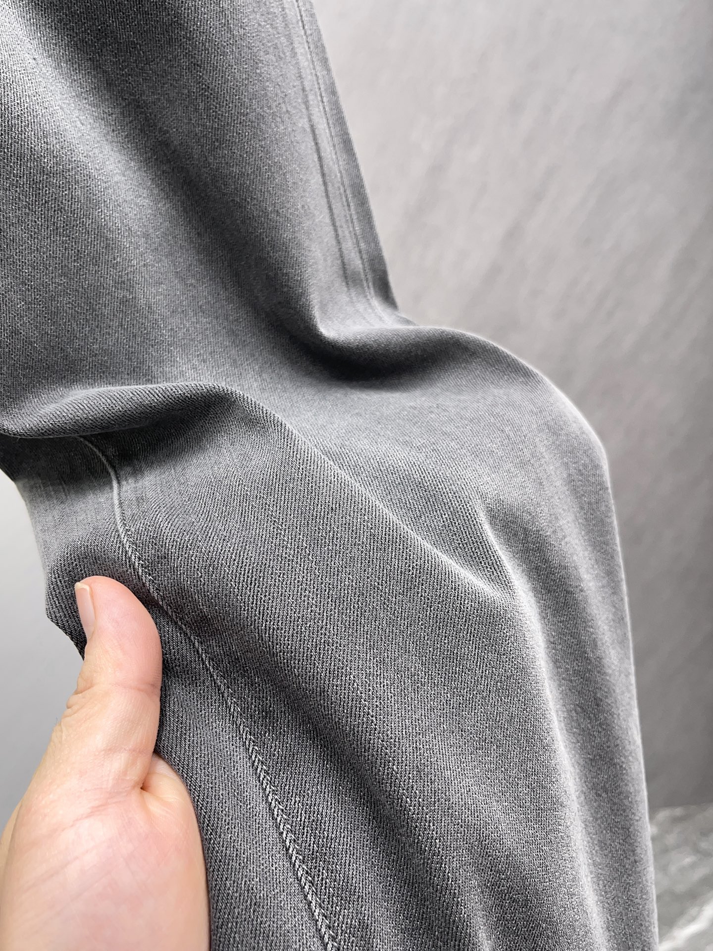 Kiton’s Winter Jeans: Trade-Grade, Sophisticated Production, Classic Style, Original Cotton, Cowboy Cloth. - 图片 8