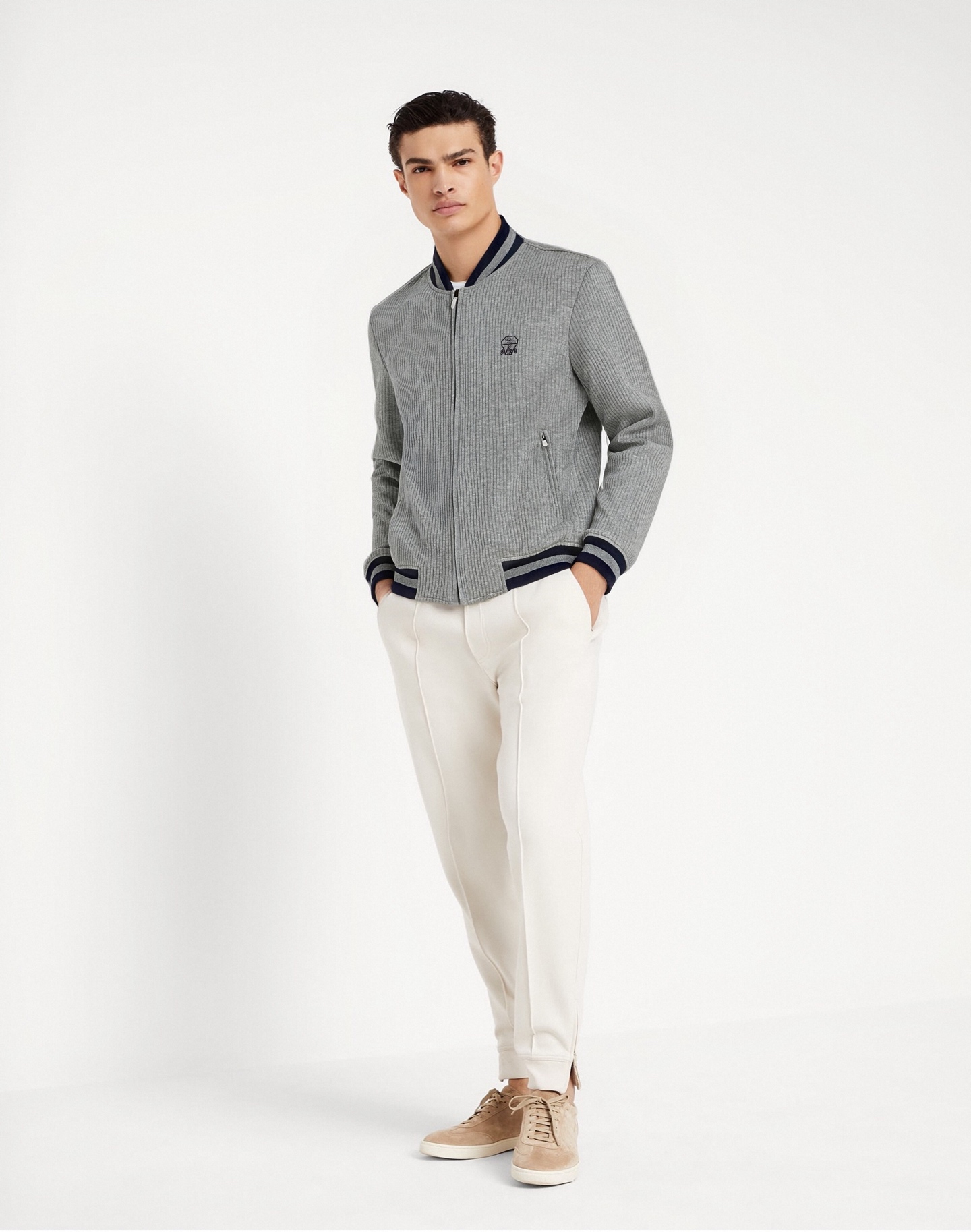 NO:596814,Brunello Cucinelli, top quality>On sale simultaneously on the official website of the counter! All accessories are original custom-made products, genuine orders from trading companies. Advanced custom-made imported fabrics, extracted from natural plant fibers, are lighter and thinner than ordinary cotton fabrics, soft to the touch and comfortable to wear. It is not easy to irritate the skin at all. The fabric has good hygroscopicity and breathability. Size: 48-56, brunello cucinelli, alexander wang19860909Brunello Cucinelli、顶级品质>专柜官网同步发售！辅料全部原版定制出品,贸易公司真品订单.高级定制进口面料,以天然植物纖維提炼出来,比一般棉织物轻薄 手感柔软,穿着舒适 完全不易有刺激皮肤 面料吸湿性、透气性良好 尺码: 48-56,,brunello cucinelli,alexander wang,Men's clothing