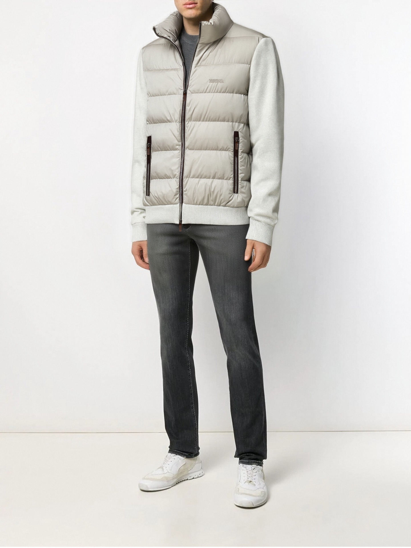 NO:656492,Top quality>On sale simultaneously on the official website of the counter! The accessories are all original and custom-made, genuine orders from trading companies. Advanced custom-made imported fabrics, extracted from natural plant fibers, are lighter and thinner than ordinary cotton fabrics, soft to the touch and comfortable to wear. It is not easy to irritate the skin at all. The fabric has good hygroscopicity and breathability. Size: 48-56, alexander wang19860909顶级品质>专柜官网同步发售！辅料全部原版定制出品,贸易公司真品订单.高级定制进口面料,以天然植物纖維提炼出来,比一般棉织物轻薄 手感柔软,穿着舒适 完全不易有刺激皮肤 面料吸湿性、透气性良好 尺码: 48-56,,alexander wang,Men's clothing