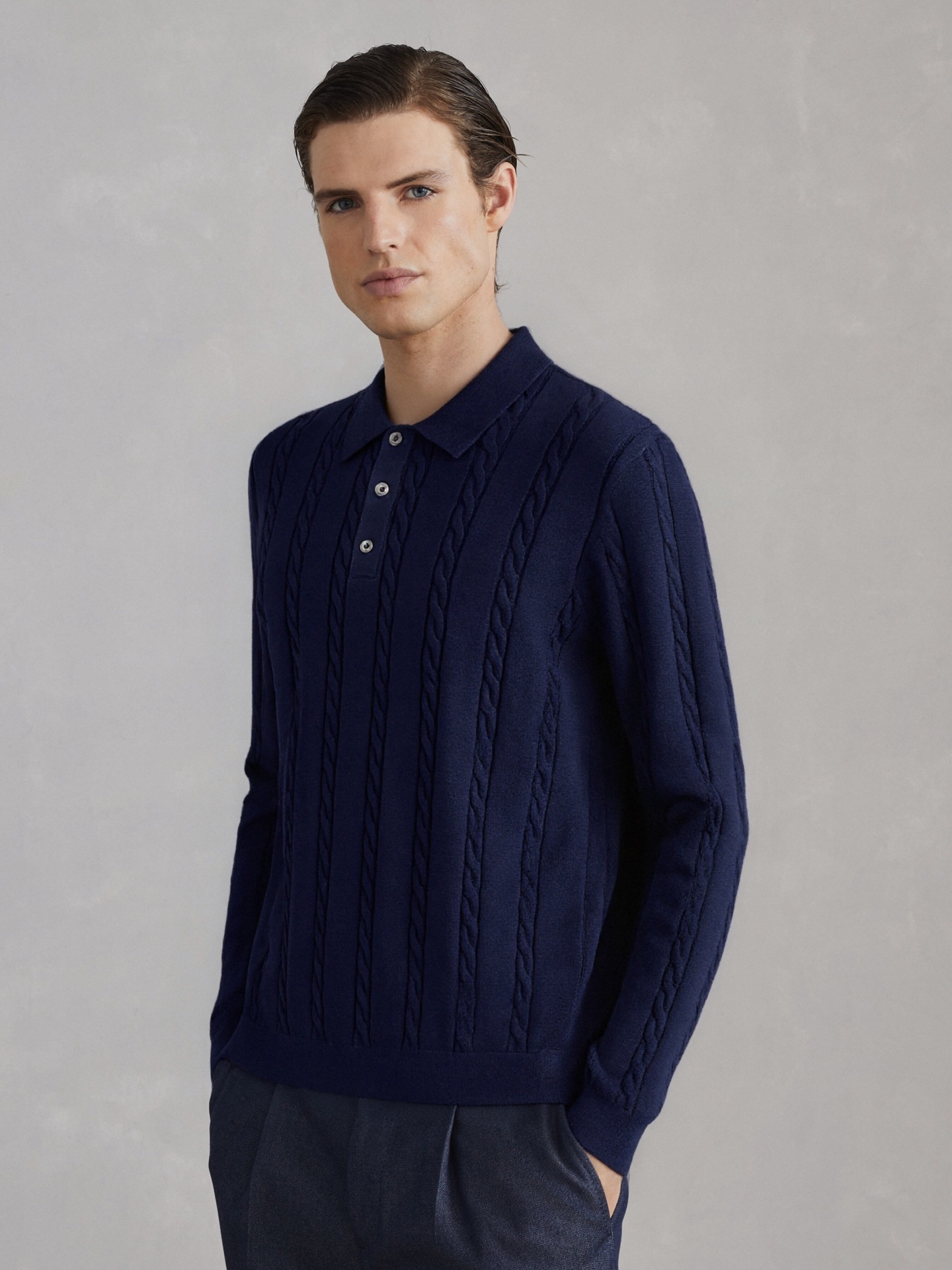 。顶级品质>专柜官网同步发售！辅料全部原版定制出品，贸易公司真品订单。高级定制进口面料，以天然植物纖維提