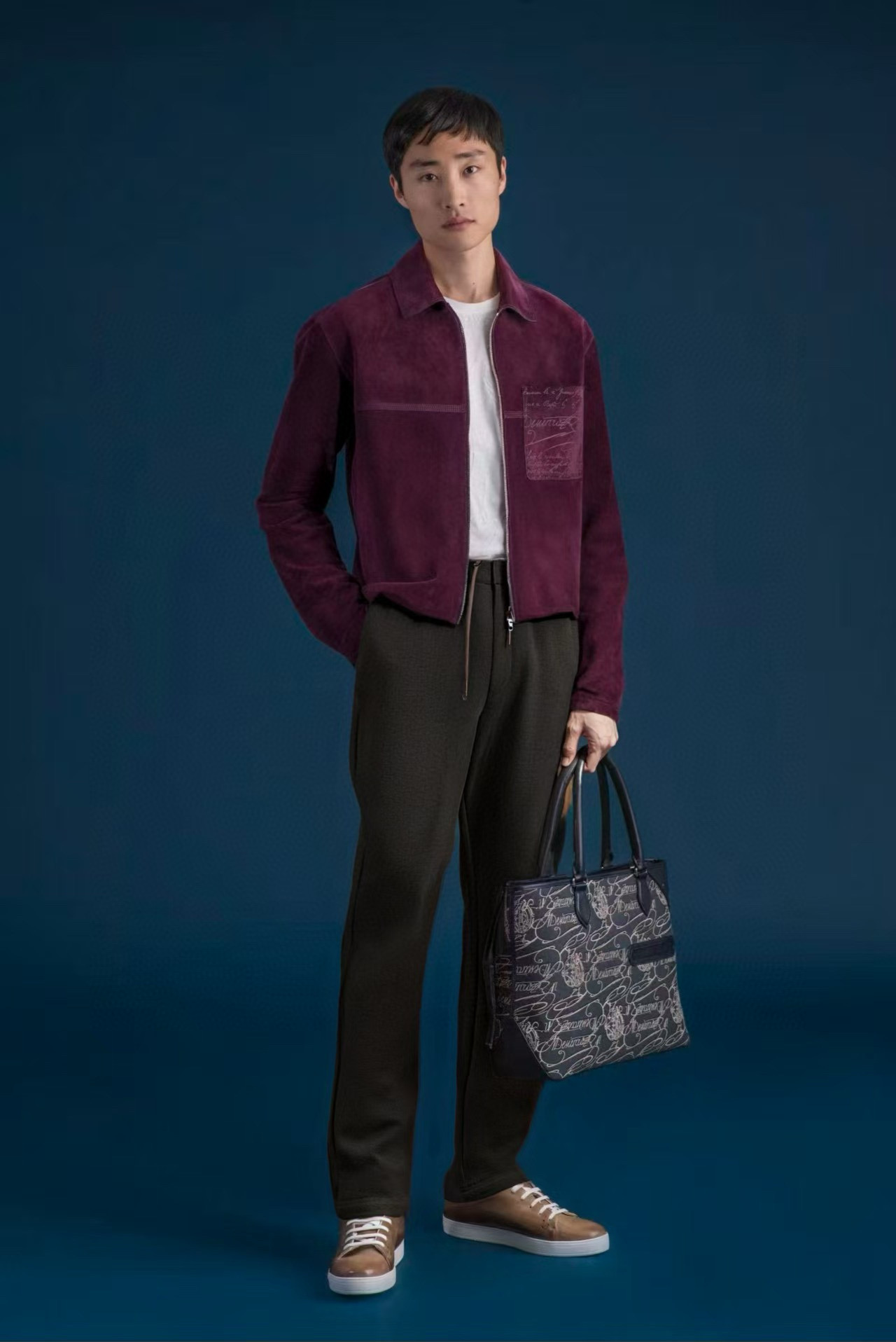 。顶级品质>专柜官网同步发售！辅料全部原版定制出品，贸易公司真品订单。高级定制进口面料，以天然植物纖維提