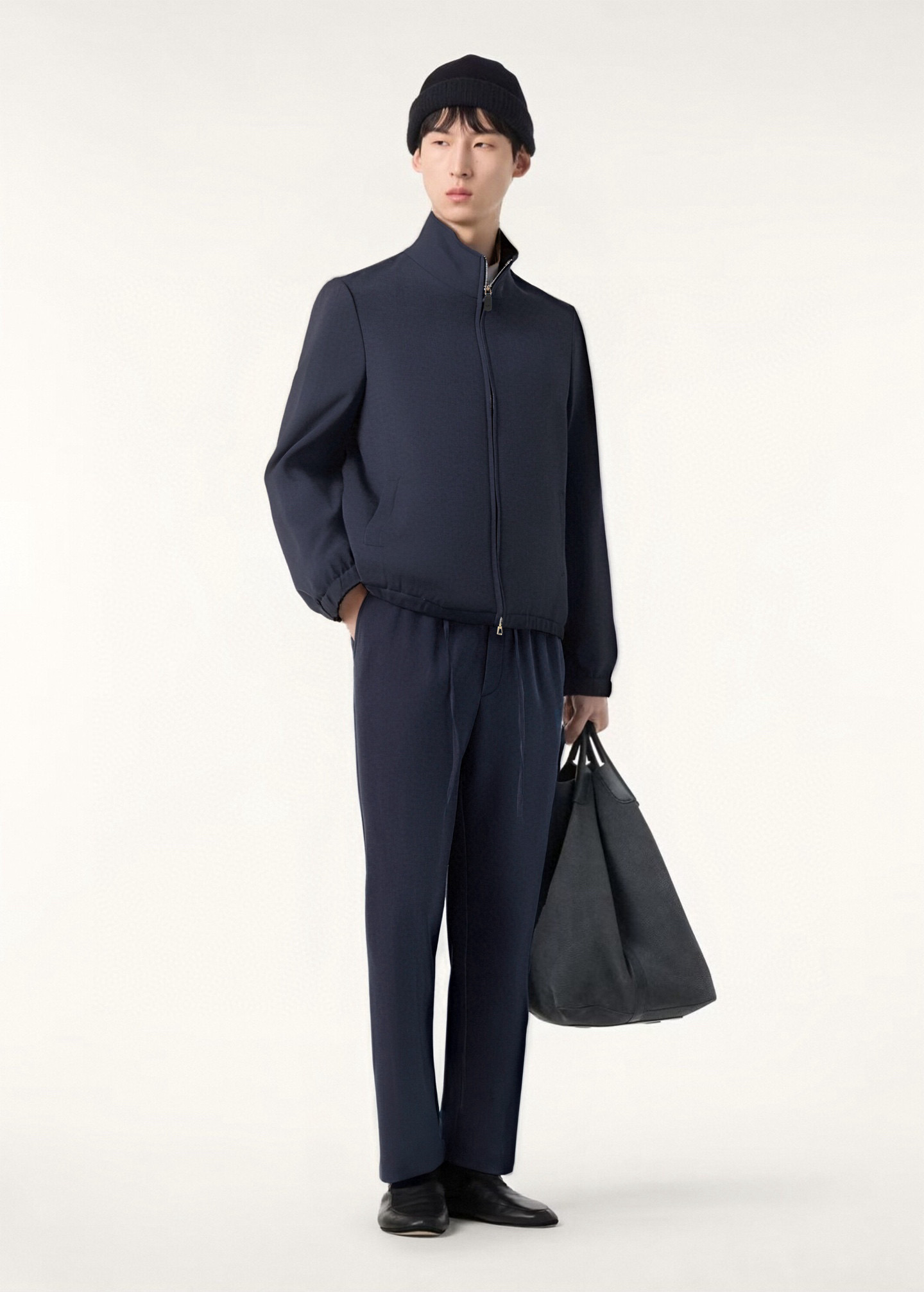 NO:596715,New suit jackets and trousers for sale, top quality>(Suit series)​​Sold simultaneously on the official website of the counter! All auxiliary materials are original custom-made products, genuine orders from trading companies. Advanced custom-made imported fabrics, extracted from natural plant fibers, are lighter and thinner than ordinary cotton fabrics, soft to the touch and comfortable to wear. It is not easy to irritate the skin at all. The fabric has good hygroscopicity and breathability. Size: 48-56,,jackets & coats,alexander wang19860909新品套装外套 裤拆卖 顶级品质>(套装系列)专柜官网同步发售！辅料全部原版定制出品,贸易公司真品订单.高级定制进口面料,以天然植物纖維提炼出来,比一般棉织物轻薄 手感柔软,穿着舒适 完全不易有刺激皮肤 面料吸湿性、透气性良好 尺码: 48-56,,jackets & coats,alexander wang,Men's clothing