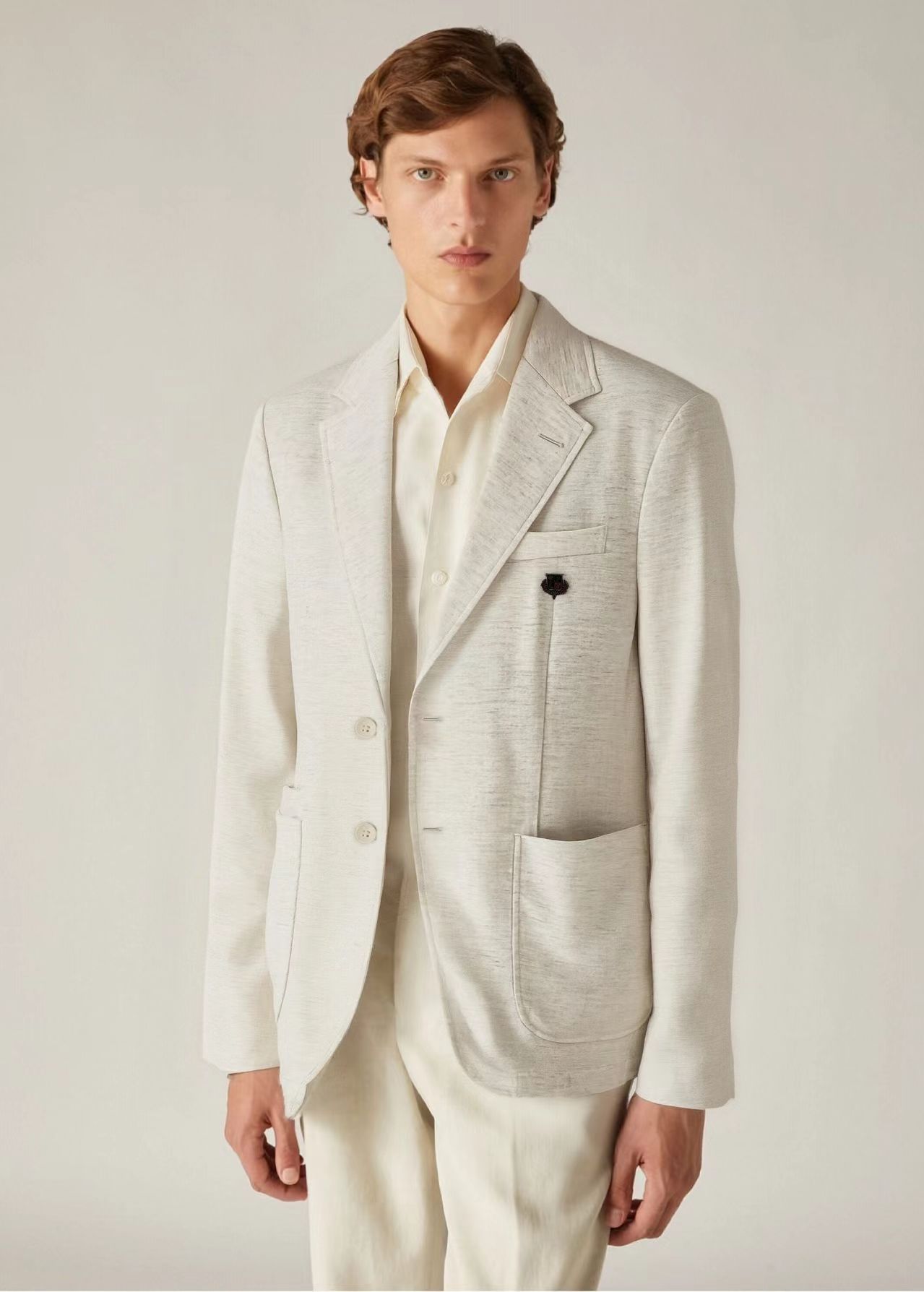 NO:734955,! Top quality > 26 new models (linen series) are on sale simultaneously on the official website of the counter! All auxiliary materials are original custom-made and genuine orders from trading companies. Advanced custom-made imported fabrics are extracted from natural plant fibers. They are lighter and thinner than ordinary cotton fabrics. They feel soft and comfortable to wear. They are not easy to irritate the skin at all. The fabric has good hygroscopicity and breathability. Size: 48-58,,19860909！ 顶级品质>26新款(亚麻系列)专柜官网同步发售！辅料全部原版定制出品,贸易公司真品订单.高级定制进口面料,以天然植物纖維提炼出来,比一般棉织物轻薄 手感柔软,穿着舒适 完全不易有刺激皮肤 面料吸湿性、透气性良好 尺码: 48-58,,,Men's clothing