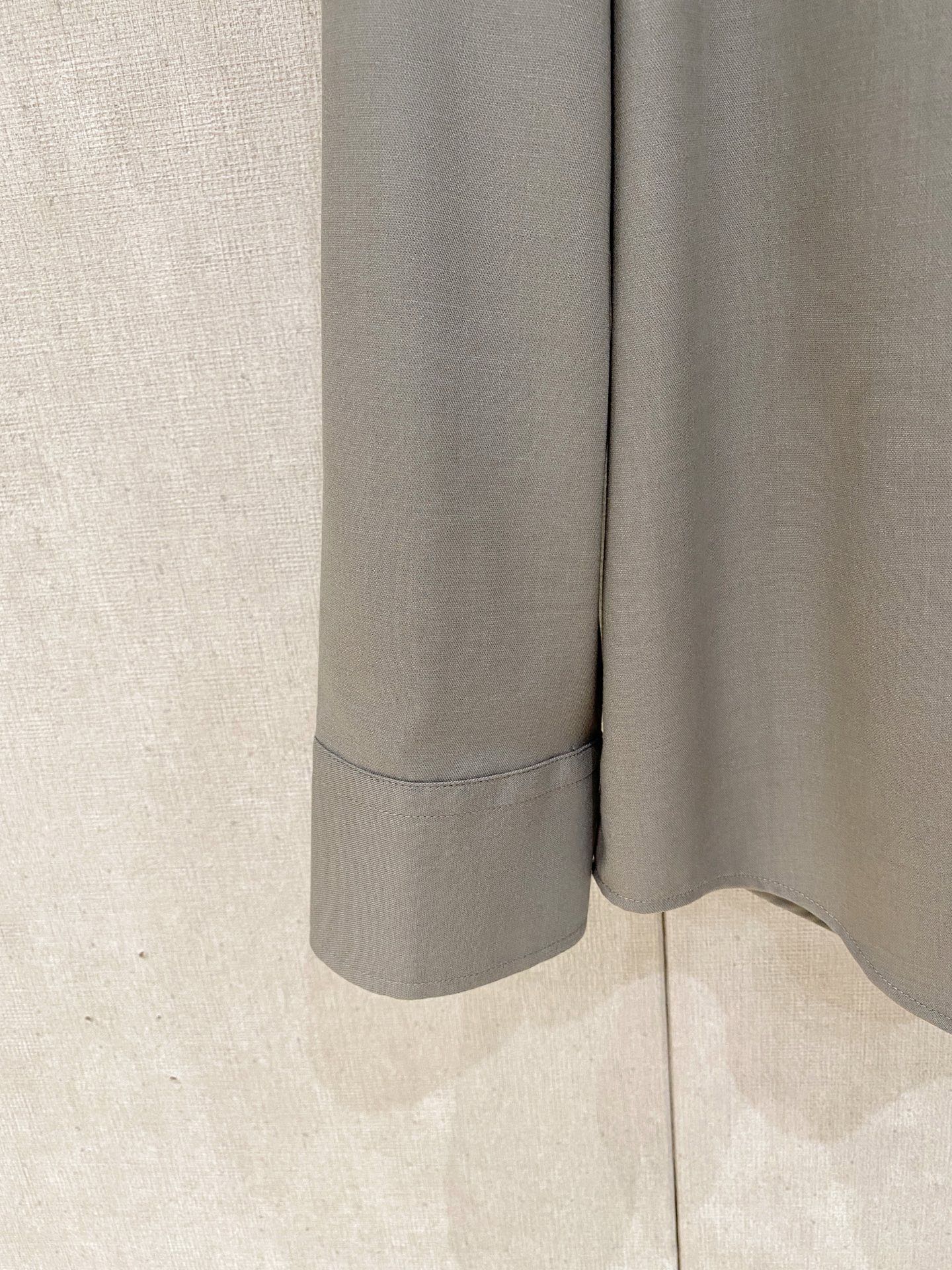 브루넬로쿠치넬리 남성 긴팔 130060 Brunello Cucinelli Long Sleeve 썸네일 이미지
