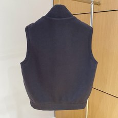 羽绒服 高级货 <羽绒系列> 26秋冬最新款式 专柜官网同步发售!辅料全部原版定制出品,贸易公司真品订单。高级定制进口面 羽绒服 高级货 <羽绒系列> 26秋冬最新款式 专柜官网同步发售!辅料全部原版定制出品,贸易公司真品订单。高级定制进口面