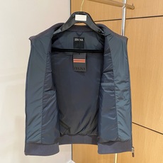 羽绒服 高级货 <羽绒系列> 26秋冬最新款式 专柜官网同步发售!辅料全部原版定制出品,贸易公司真品订单。高级定制进口面 羽绒服 高级货 <羽绒系列> 26秋冬最新款式 专柜官网同步发售!辅料全部原版定制出品,贸易公司真品订单。高级定制进口面