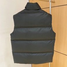 羽绒服 高级货 <羽绒系列> 26秋冬最新款式 专柜官网同步发售!辅料全部原版定制出品,贸易公司真品订单。高级定制进口面 羽绒服 高级货 <羽绒系列> 26秋冬最新款式 专柜官网同步发售!辅料全部原版定制出品,贸易公司真品订单。高级定制进口面