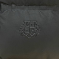 羽绒服 高级货 <羽绒系列> 26秋冬最新款式 专柜官网同步发售!辅料全部原版定制出品,贸易公司真品订单。高级定制进口面 羽绒服 高级货 <羽绒系列> 26秋冬最新款式 专柜官网同步发售!辅料全部原版定制出品,贸易公司真品订单。高级定制进口面