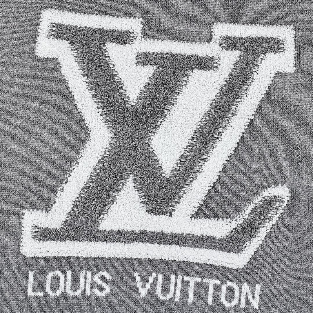 LOUIS VUITTON路易威登 LV 24ss贴布植绒logo圆领毛衣